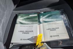 2022 Toyota Landcruiser Prado GX