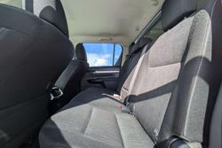 2021 Toyota Hilux SR5