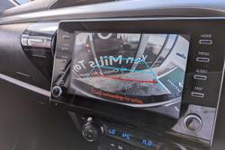 2021 Toyota Hilux SR5