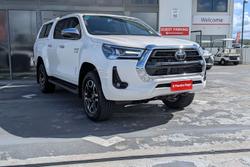 2021 Toyota Hilux SR5