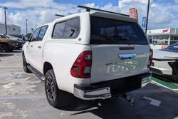 2021 Toyota Hilux SR5