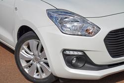 2018 Suzuki Swift GL Navigator AZ Pure White