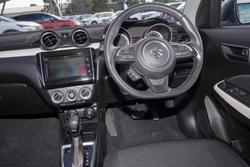 2018 Suzuki Swift GL Navigator