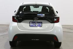 2024 Toyota Yaris Ascent Sport