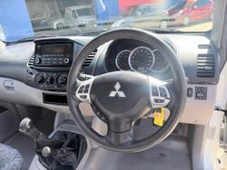 2015 Mitsubishi Triton GLX MN MY15 4X4 Dual Range White