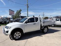 2015 Mitsubishi Triton GLX MN MY15 4X4 Dual Range White