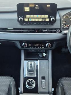 2022 Mitsubishi Outlander LS