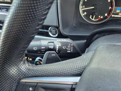 2022 Mitsubishi Outlander LS