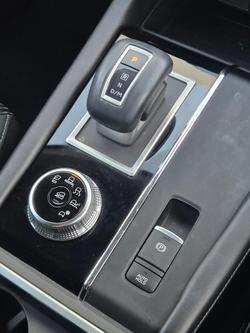 2022 Mitsubishi Outlander LS