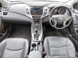 2014 Hyundai Elantra Premium MD3 Satin Amber