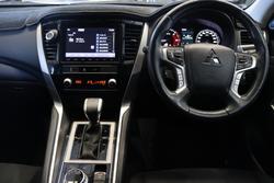 2021 Mitsubishi Pajero Sport GLS