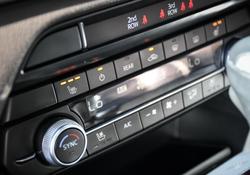2020 Mazda CX-9 Azami LE