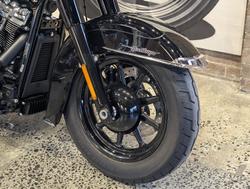 2025 Harley-Davidson Heritage Classic 117 (FLHC) Softail Black