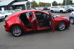 2019 Mazda 3 G20 Pure