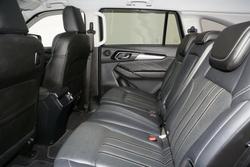 2021 Isuzu MU-X LS-T