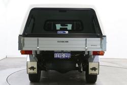 2022 Toyota Hilux SR