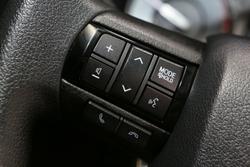 2025 Toyota Hilux SR