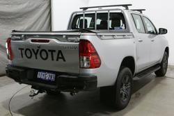 2025 Toyota Hilux SR