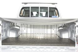 2025 Toyota Hilux SR