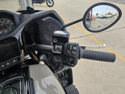 2022 INDIAN PURSUIT DARK HORSE PREMIUM GREY