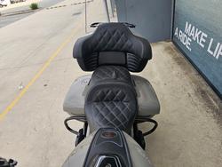 2022 INDIAN PURSUIT DARK HORSE PREMIUM GREY