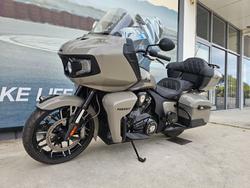2022 INDIAN PURSUIT DARK HORSE PREMIUM GREY