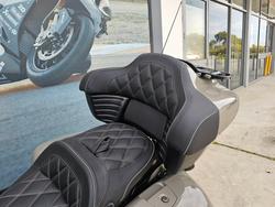 2022 INDIAN PURSUIT DARK HORSE PREMIUM GREY