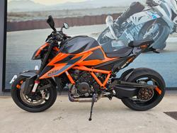 2020 Ktm 1290 SUPER DUKE R Orange