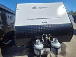 2026 Supreme 1800_R_K1e3_S Classic Tourer 18'