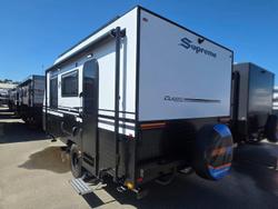 2026 Supreme 1800_R_K1e3_S Classic Tourer 18'