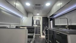 2026 Supreme 1800_R_K1e3_S Classic Tourer 18'