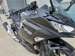 2021 Kawasaki NINJA 400 White