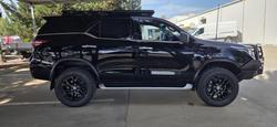 2024 Toyota Fortuner Crusade GUN156R 4X4 Dual Range Eclipse Black