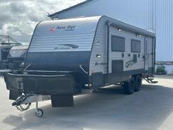 2017 New Age Caravans Oz Classic 23Es2