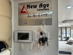 2017 New Age Caravans Oz Classic 23Es2