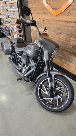 2022 Harley-Davidson Sport Glide 107 (FLSB) Softail Grey
