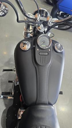 2008 Harley-Davidson Dyna Street Bob 96 (FXDB) Dyna Black