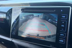 2019 Toyota Hilux SR5