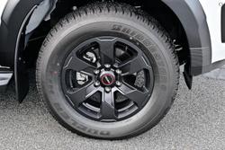 2025 Isuzu D-MAX X-TERRAIN MY25.5 4X4 Dual Range Mineral White