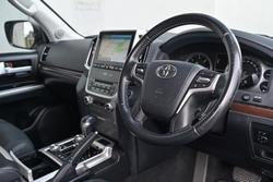 2019 Toyota Landcruiser VX VDJ200R 4X4 Dual Range Silver Pearl