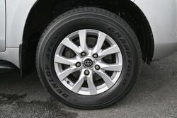 2019 Toyota Landcruiser VX VDJ200R 4X4 Dual Range Silver Pearl
