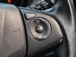 2017 Honda HR-V VTi-L