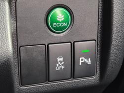 2017 Honda HR-V VTi-L