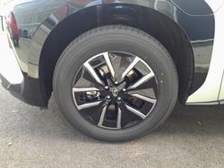 2025 Subaru Solterra AWD