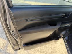 2016 TOYOTA HILUX WORKMATE