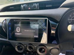 2016 TOYOTA HILUX WORKMATE