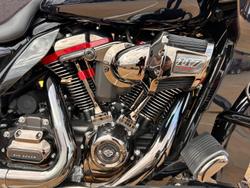 2022 Harley-Davidson CVO Road Glide 117 (FLTRXSE) Touring Blue