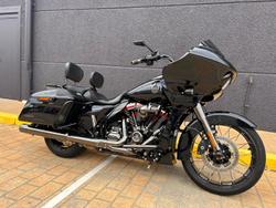 2022 Harley-Davidson CVO Road Glide 117 (FLTRXSE) Touring Blue