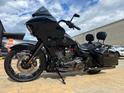 2022 Harley-Davidson CVO Road Glide 117 (FLTRXSE) Touring Blue