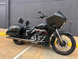 2022 Harley-Davidson CVO Road Glide 117 (FLTRXSE) Touring Blue